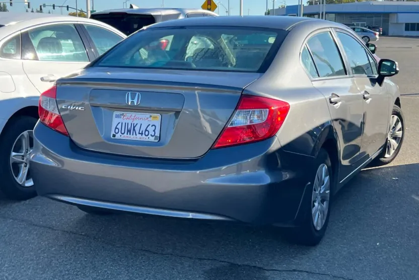 2012 Honda Civic LX photo 1