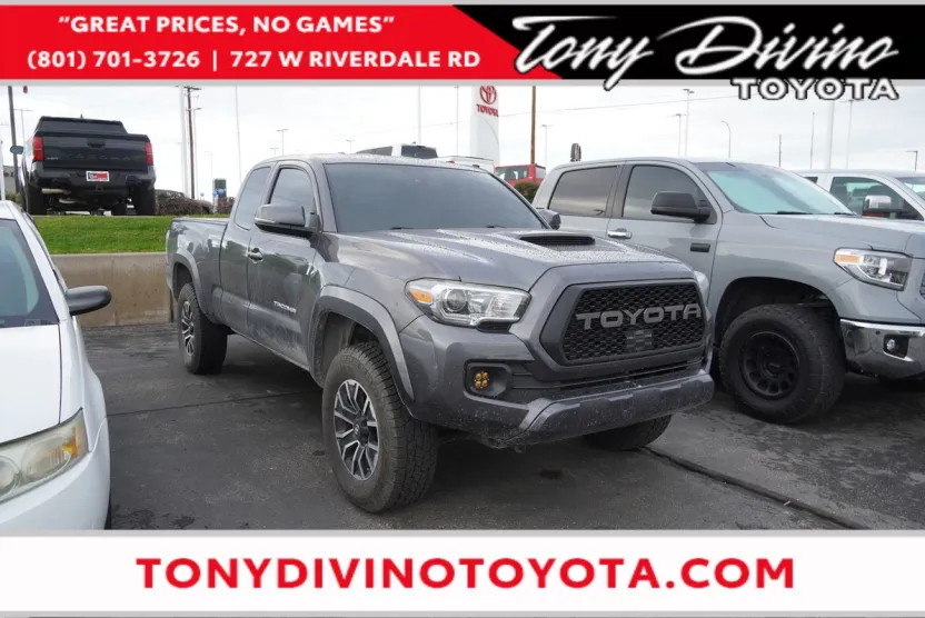 2020 Toyota Tacoma TRD Sport photo 1