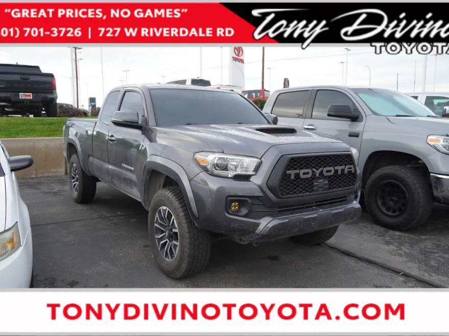 2020 Toyota Tacoma TRD Sport photo 1