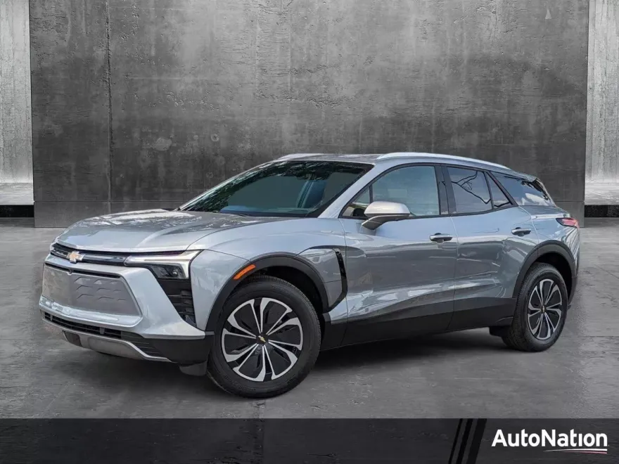 2025 Chevrolet Blazer EV photo 1