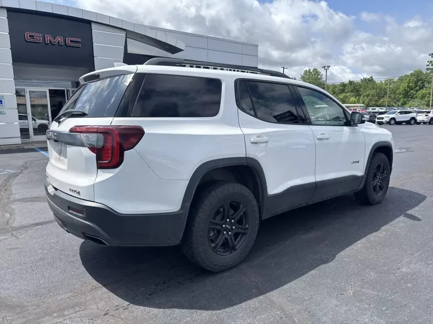2023 Gmc Acadia AT4 photo 1