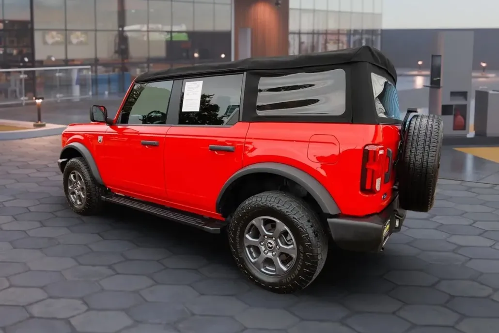 2022 Ford Bronco Big Bend photo 1