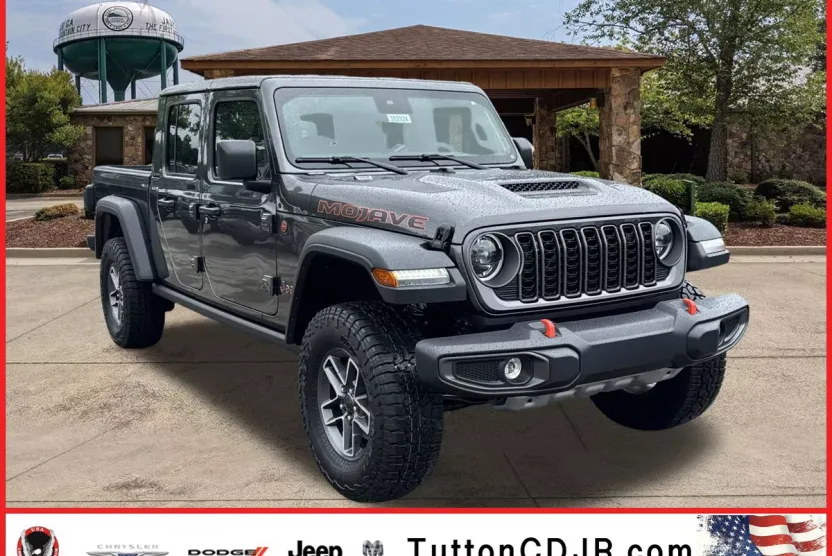 2025 Jeep Gladiator Mojave photo 1