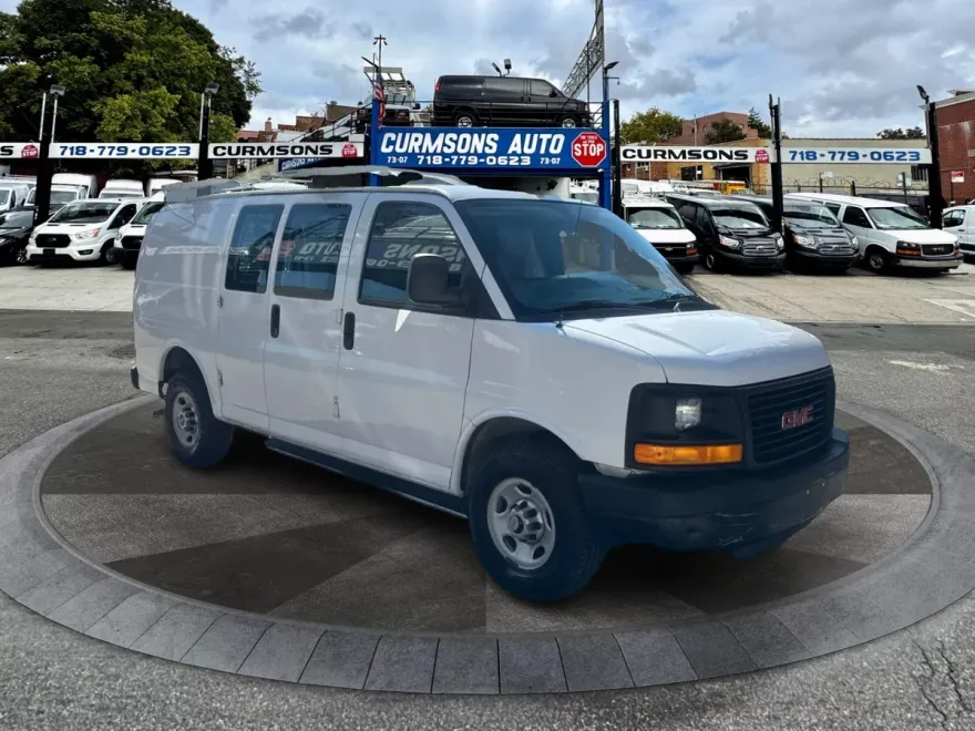 2015 Gmc Savana Cargo 3500 photo 1