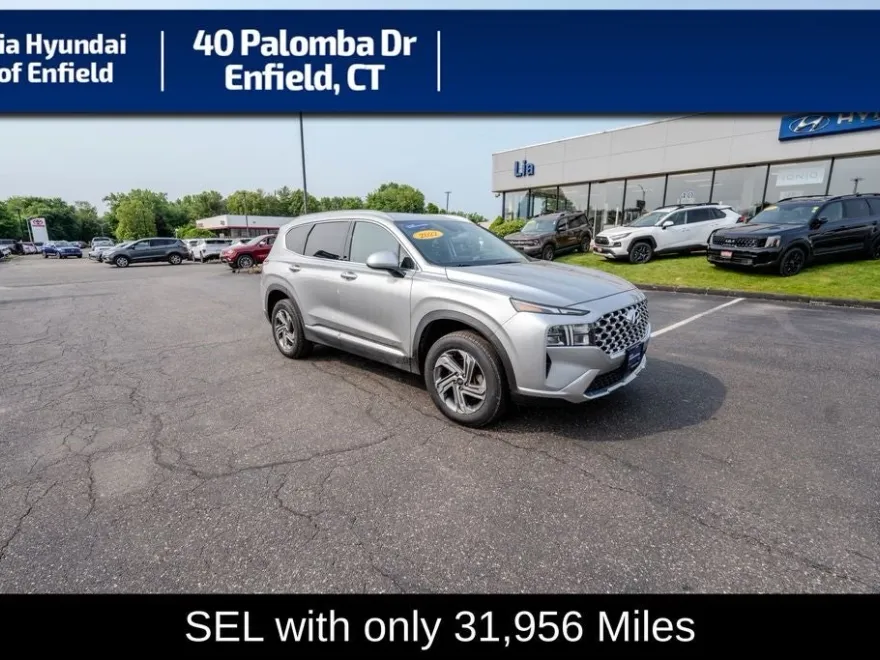 2022 Hyundai Santa Fe SEL photo 1