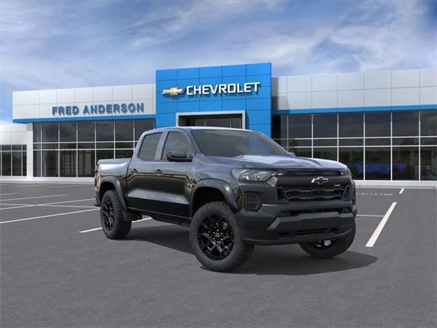 2026 Chevrolet Colorado Trail Boss photo 1
