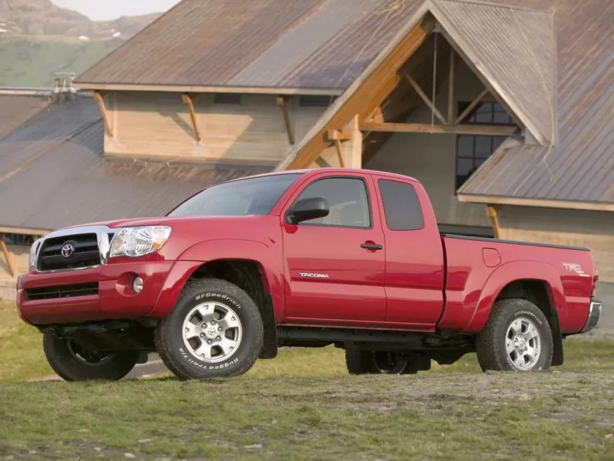 2005 Toyota Tacoma PreRunner photo 1