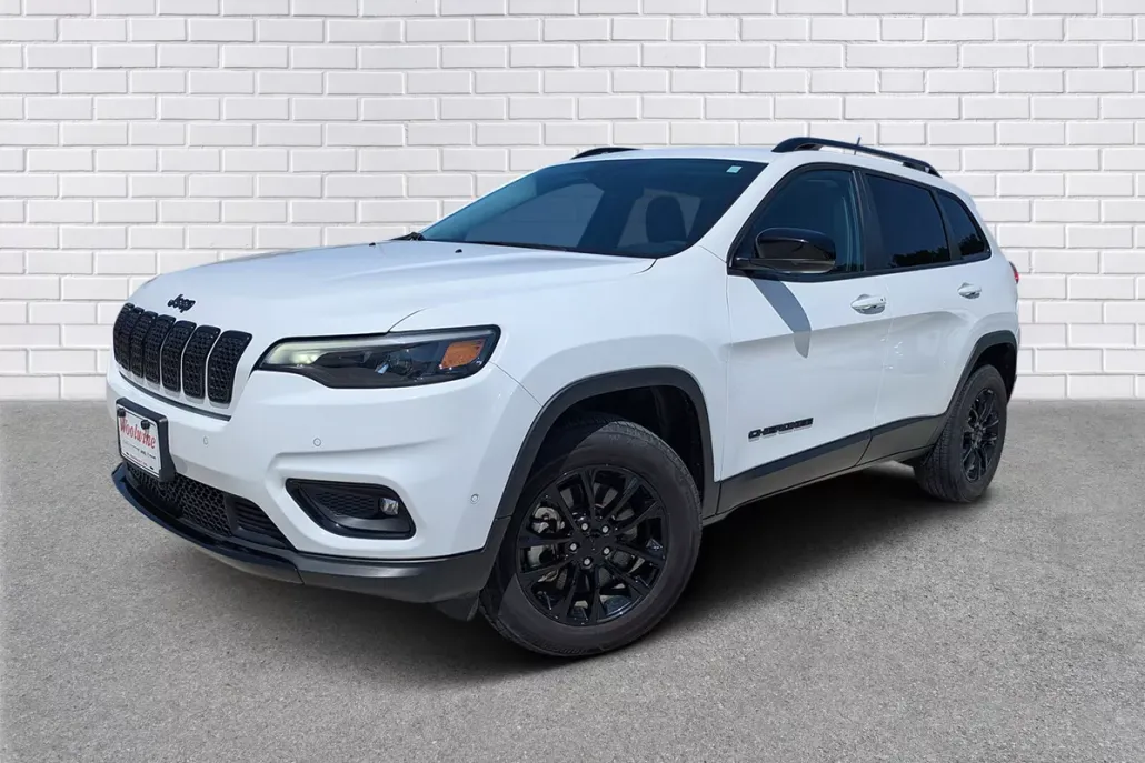 2023 Jeep Cherokee Altitude Lux photo 1