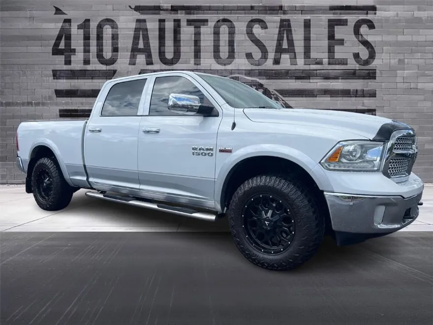 2015 Ram 1500 Laramie photo 1