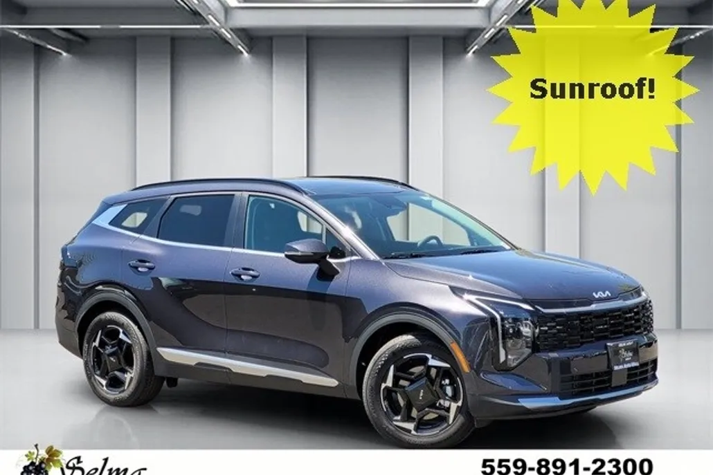 2026 Kia Sportage EX photo 1