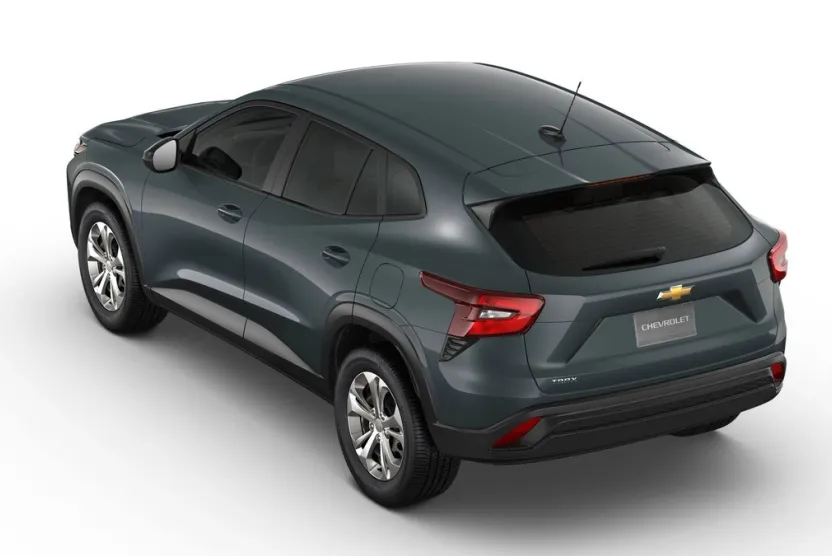 2026 Chevrolet Trax LS photo 1