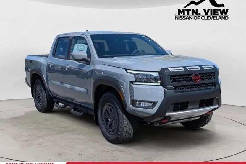 2026 Nissan Frontier PRO-4X photo 1