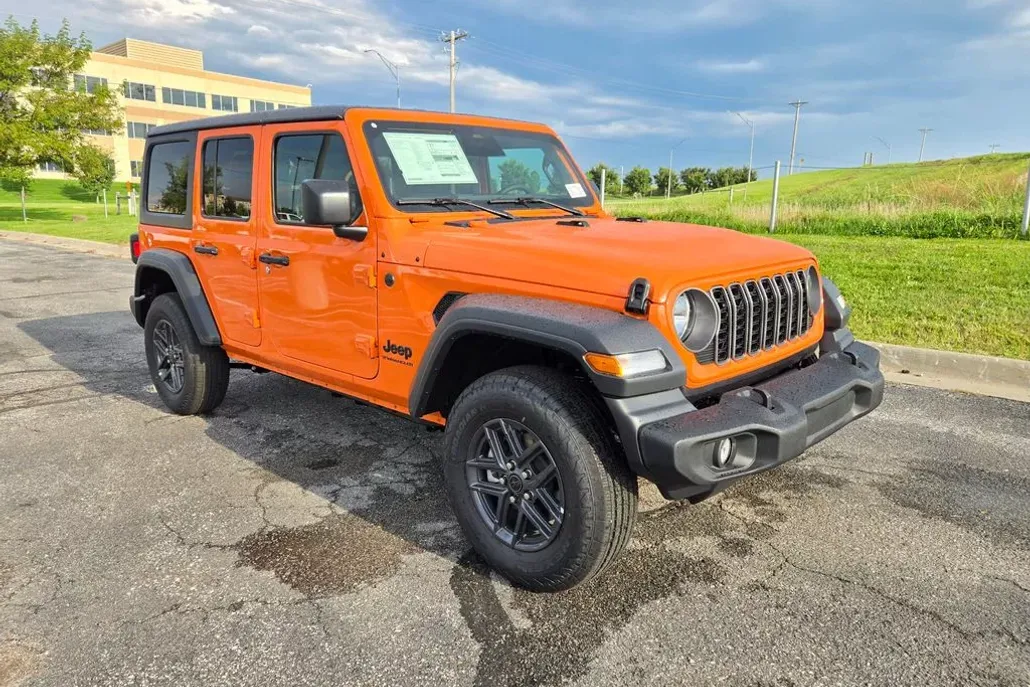 2025 Jeep Wrangler Sport S photo 1