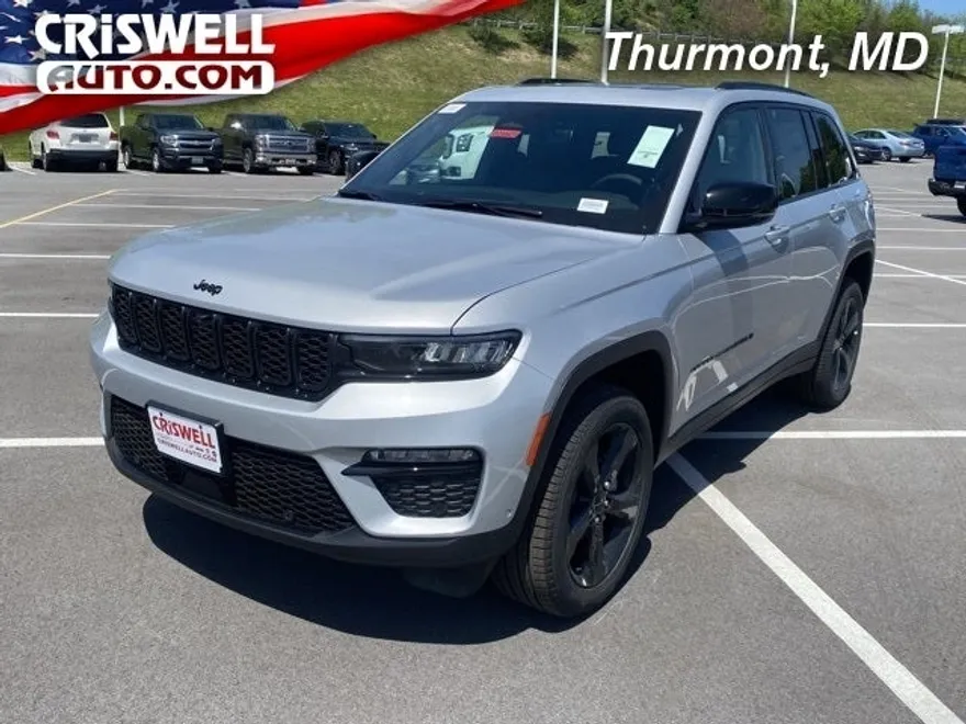 2025 Jeep Grand Cherokee Limited photo 1