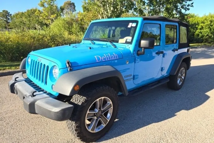 2017 Jeep Wrangler Unlimited Sport photo 1