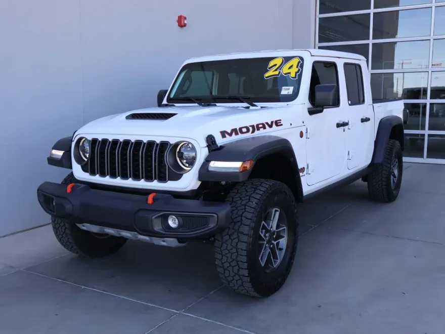 2024 Jeep Gladiator Mojave photo 1