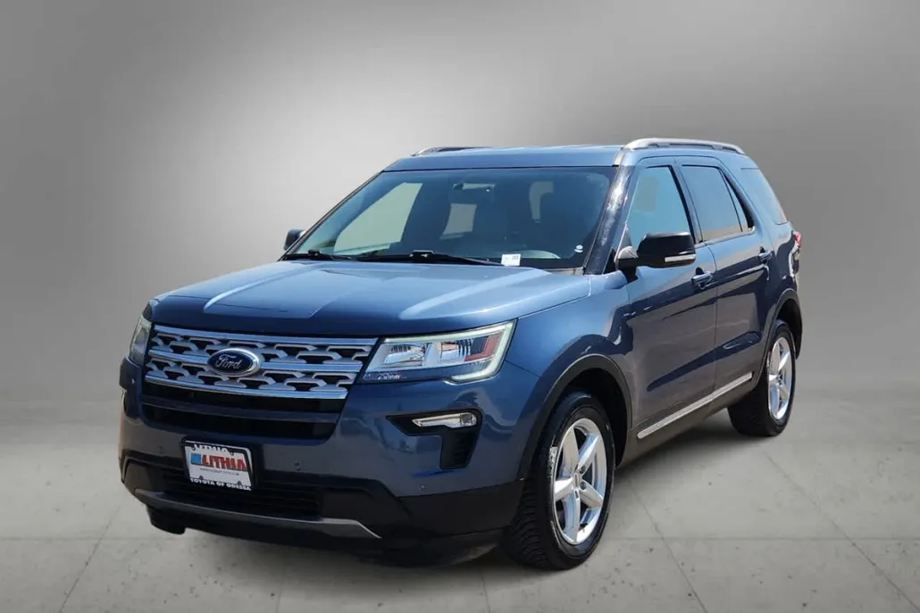 2019 Ford Explorer XLT photo 1