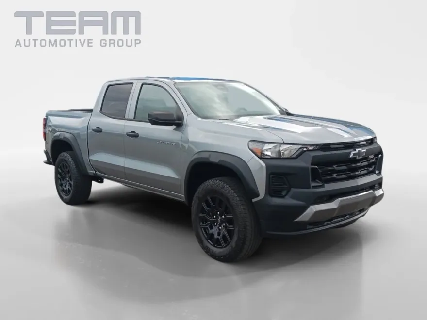 2023 Chevrolet Colorado Trail Boss photo 1