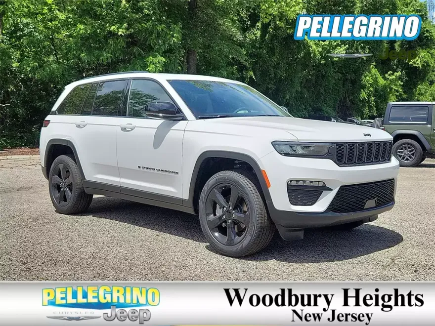 2025 Jeep Grand Cherokee Limited photo 1