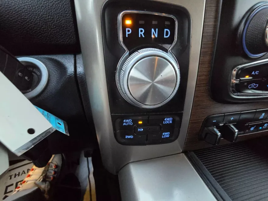 2014 Ram 1500 Laramie photo 13