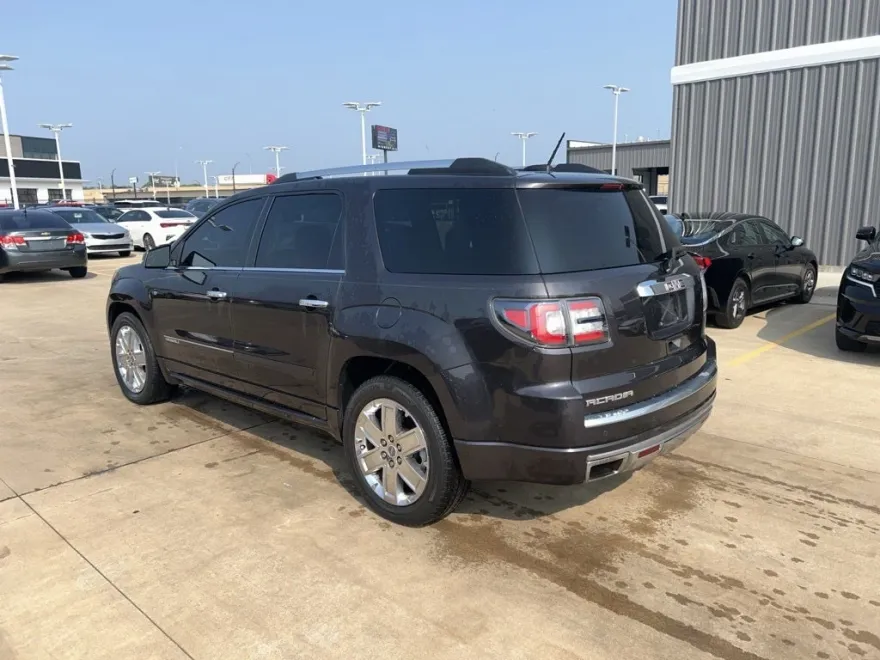 2016 Gmc Acadia Denali photo 1