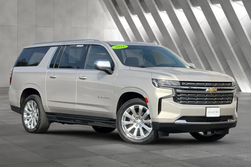 2021 Chevrolet Suburban Premier photo 1