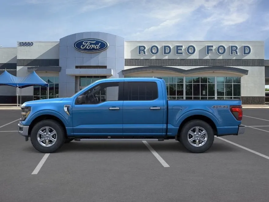 2025 Ford F-150 XLT photo 1