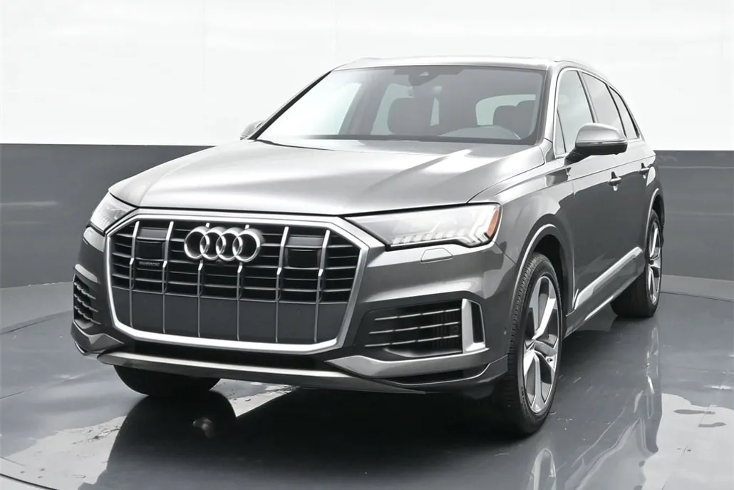2023 Audi Q7 55 Premium Plus photo 1