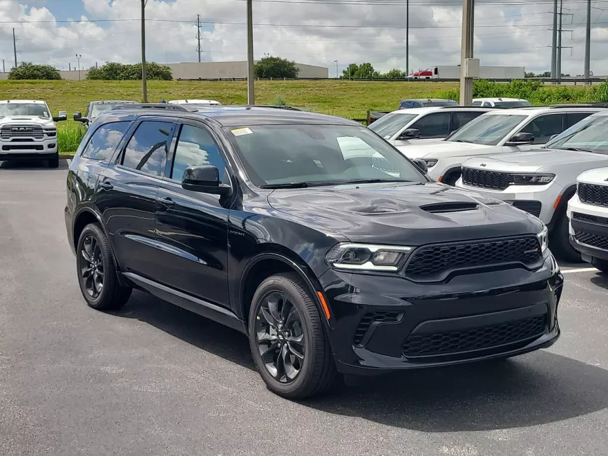 2025 Dodge Durango R/T photo 1