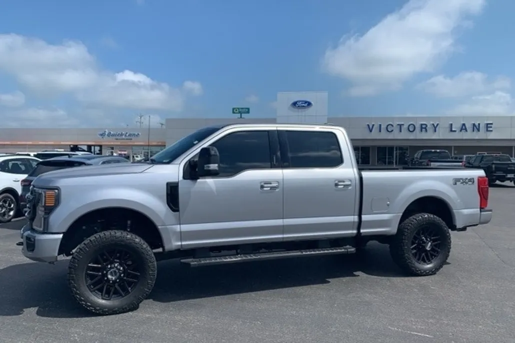 2022 Ford F-250 photo 1