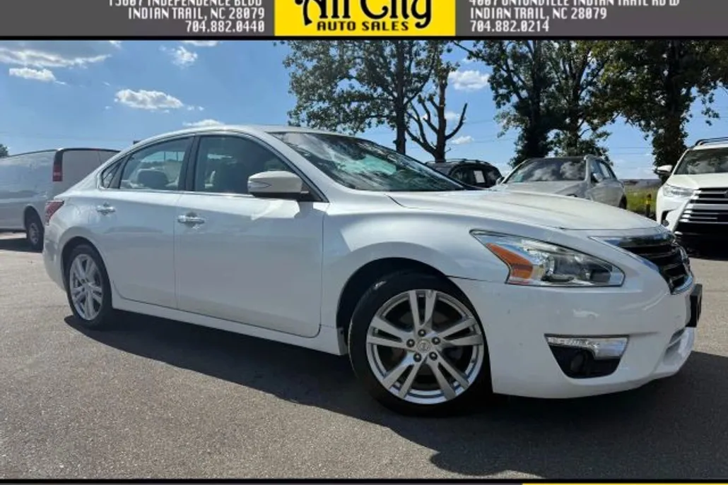 2013 Nissan Altima 3.5 SL photo 1