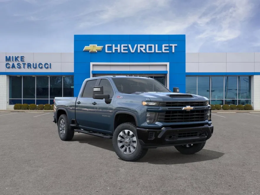 2025 Chevrolet Silverado 2500HD Custom photo 1