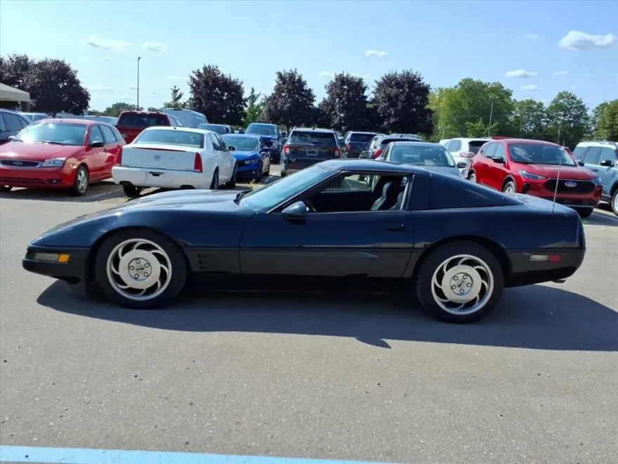 1994 Chevrolet Corvette Base Coupe photo 1
