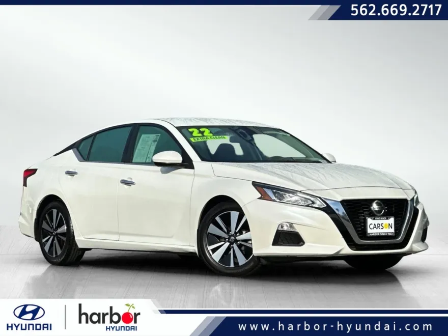 2022 Nissan Altima 2.5 SV photo 1