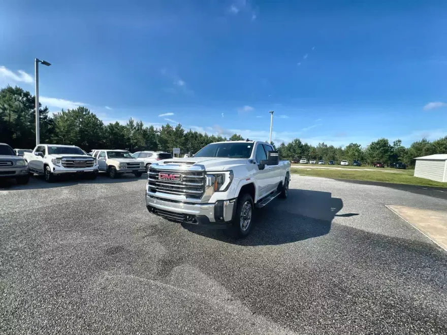 2025 Gmc Sierra 2500 HD SLE photo 1