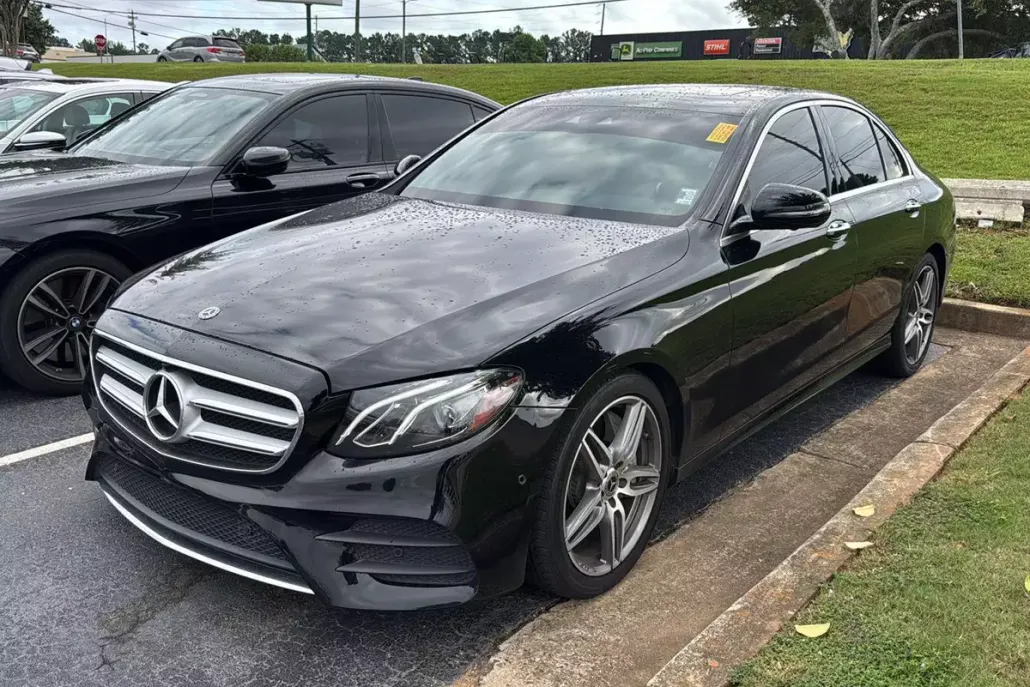 2020 Mercedes Benz E 350 Sedan photo 1