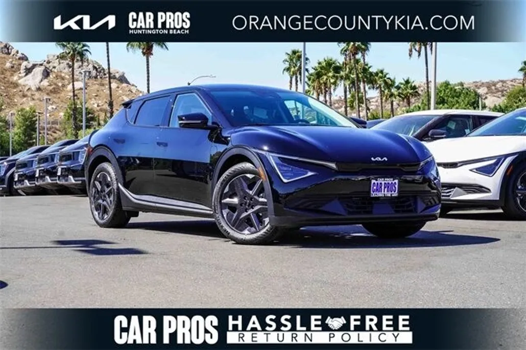 2025 Kia EV6 Light Wind photo 1