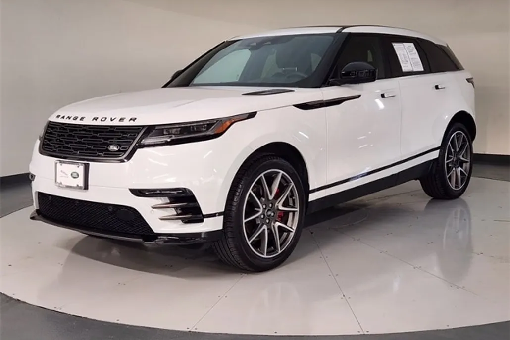 2025 Land Rover Range Rover Velar P250 Dynamic SE photo 1