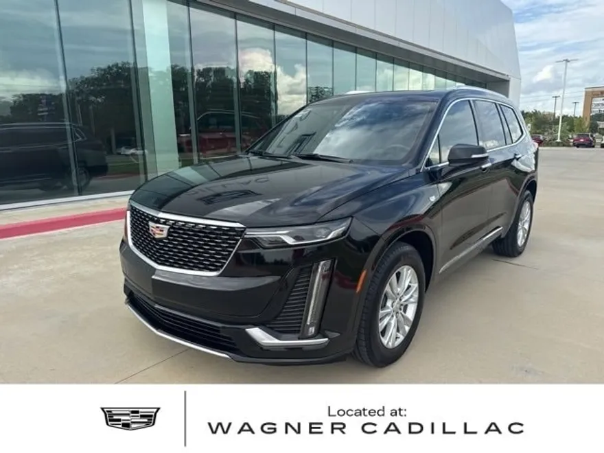 2023 Cadillac XT6 Luxury photo 1