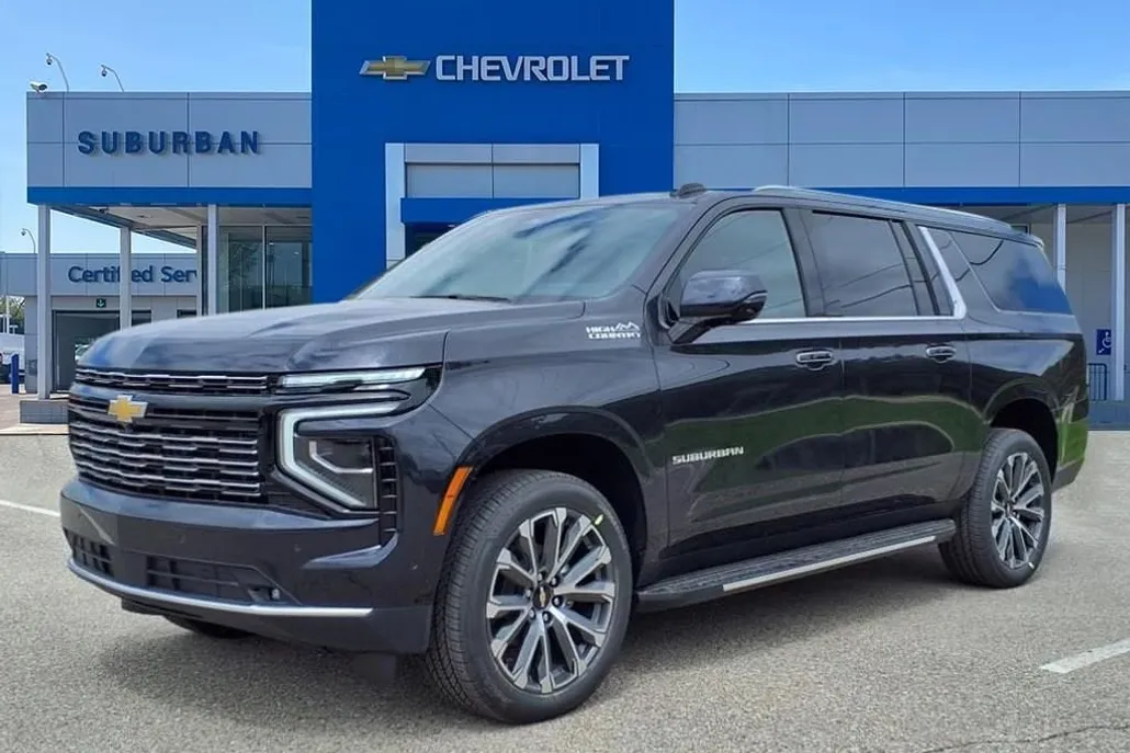2025 Chevrolet Suburban High Country photo 1