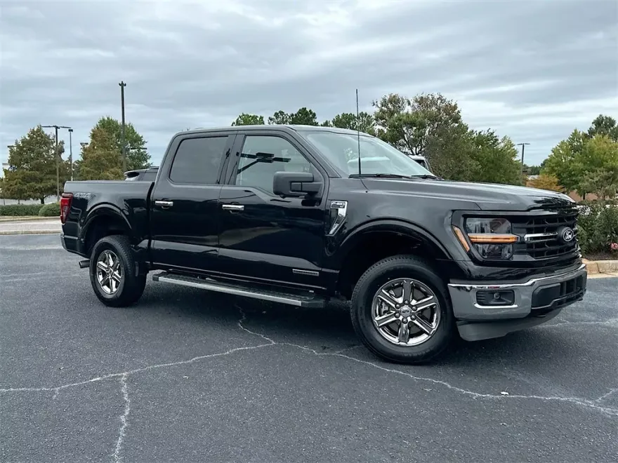 2024 Ford F-150 XLT photo 1
