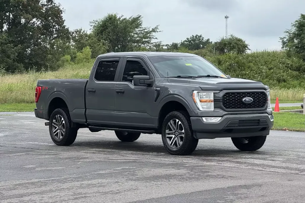 2021 Ford F-150 XL photo 1