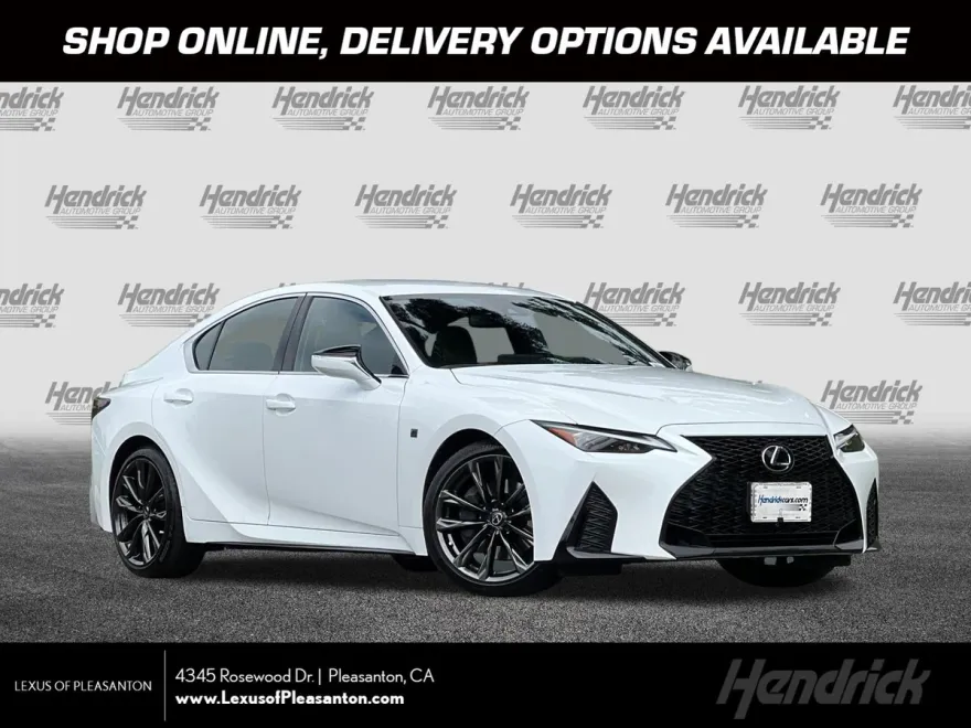 2024 Lexus IS 300 F SPORT photo 1