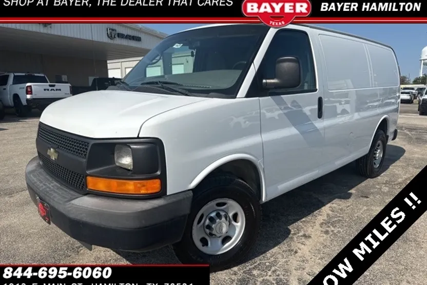 2014 Chevrolet Express 2500 Work Van photo 1