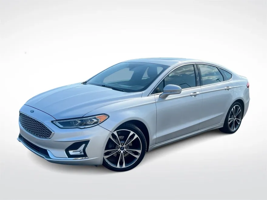 2019 Ford Fusion Titanium photo 1