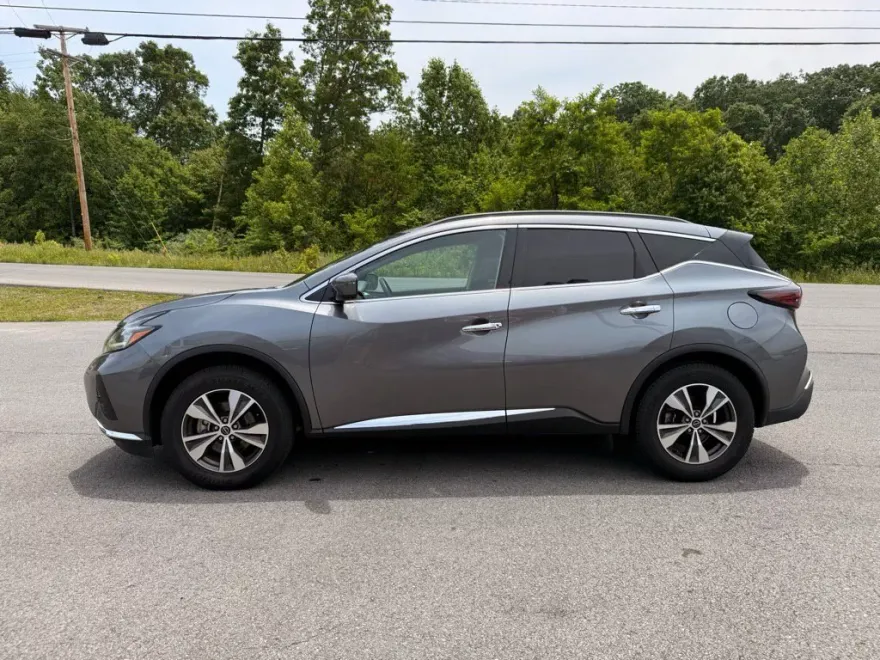 2023 Nissan Murano SV photo 1