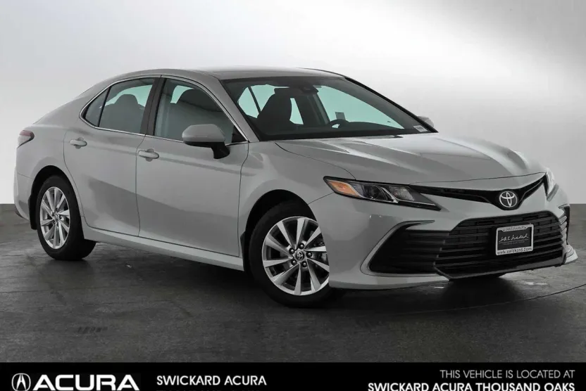 2024 Toyota Camry LE photo 1