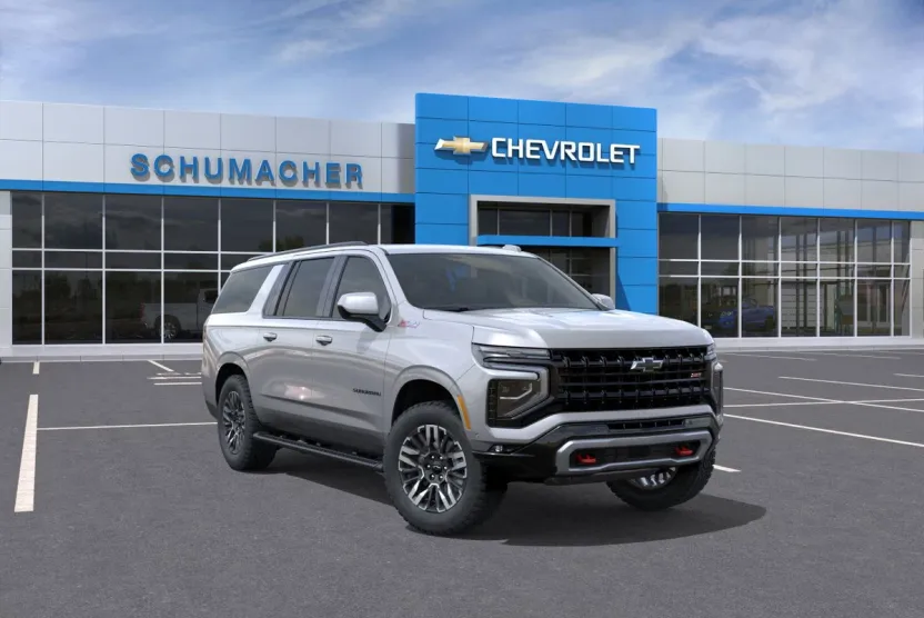 2025 Chevrolet Suburban Z71 photo 1
