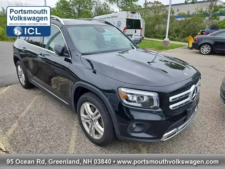2022 Mercedes Benz GLB 250 4MATIC photo 1
