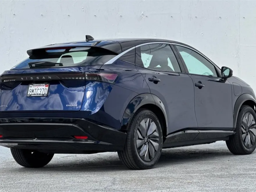 2024 Nissan ARIYA Engage Evolve+ Empower photo 1